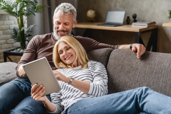 Downsizing With Grace: Your Retirement Home Guide